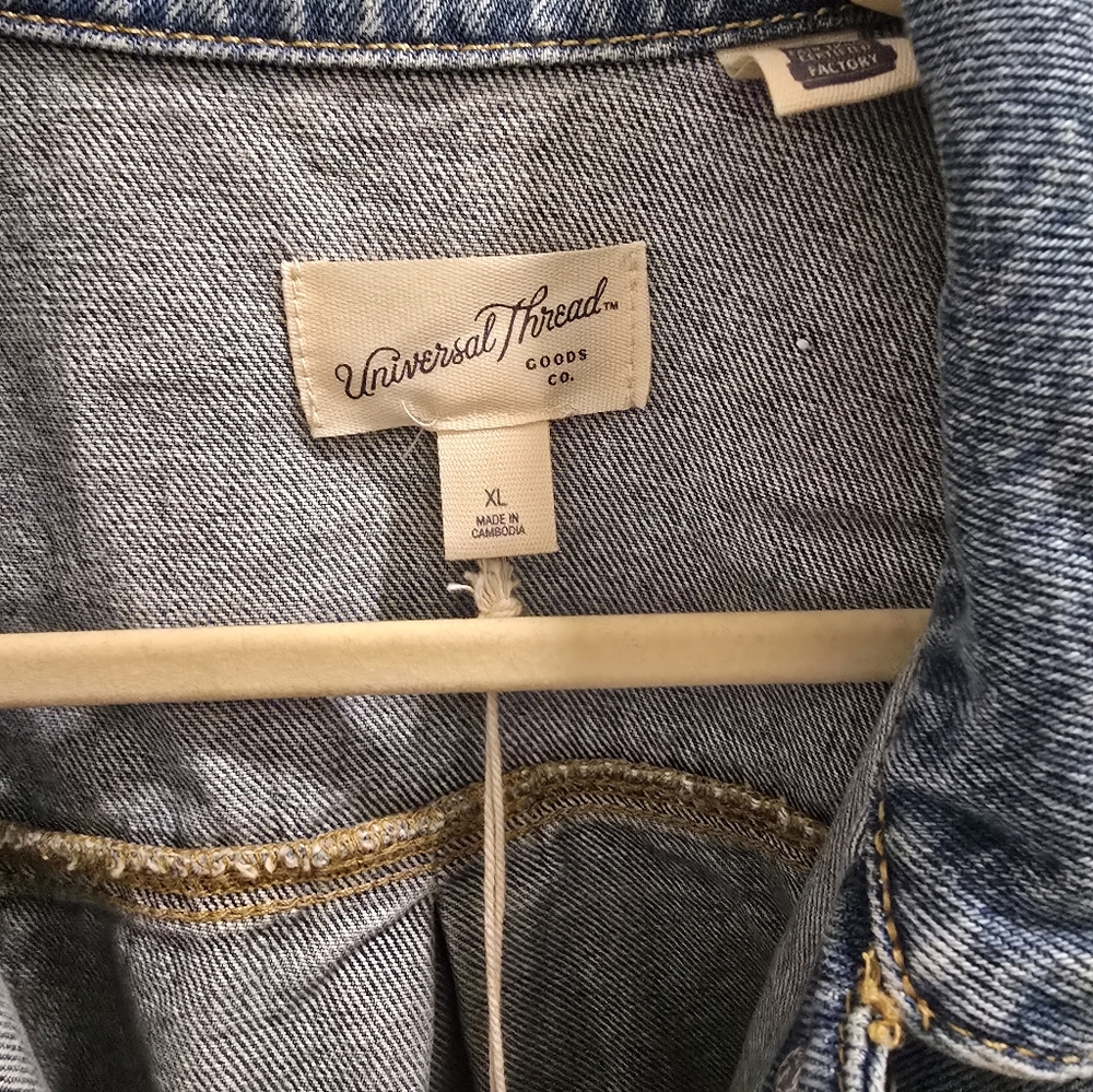 Jean Jacket - Picture 2 of 3